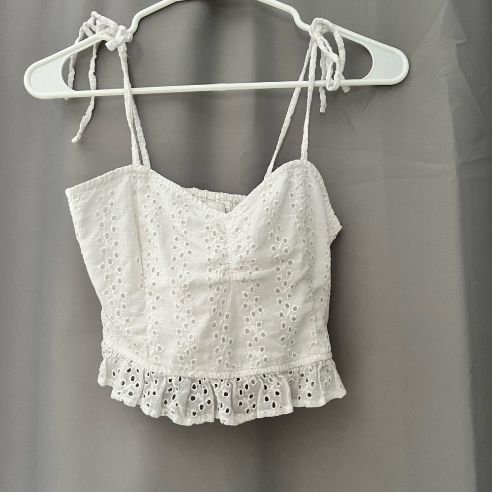HOLLISTER WHITE CROP SPAGHETTI STRAP